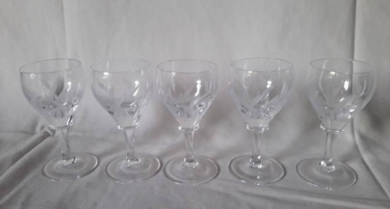 5 small engraved crystal stemmed glasses