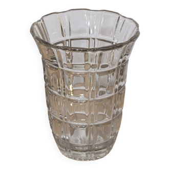 Grand vase Art Déco en cristal blanc ciselé