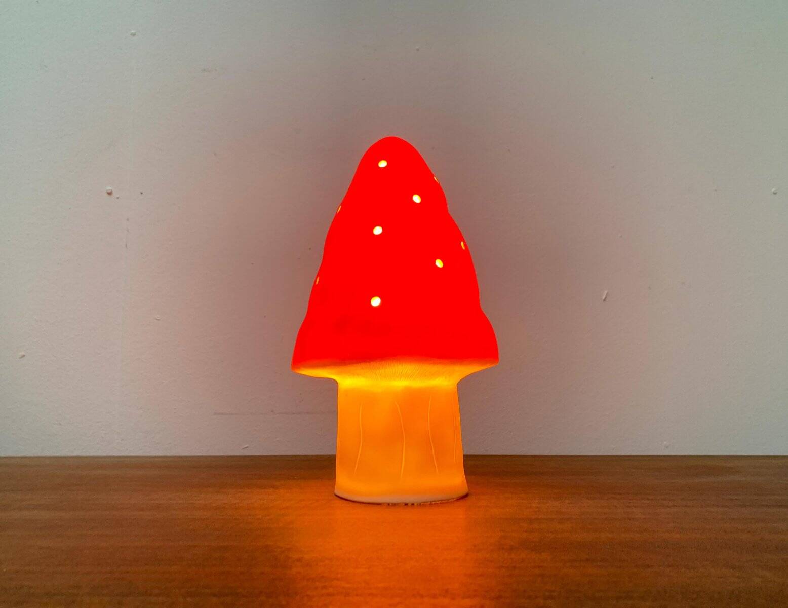 Postmodern plastic mushroom table lamp by Heico.