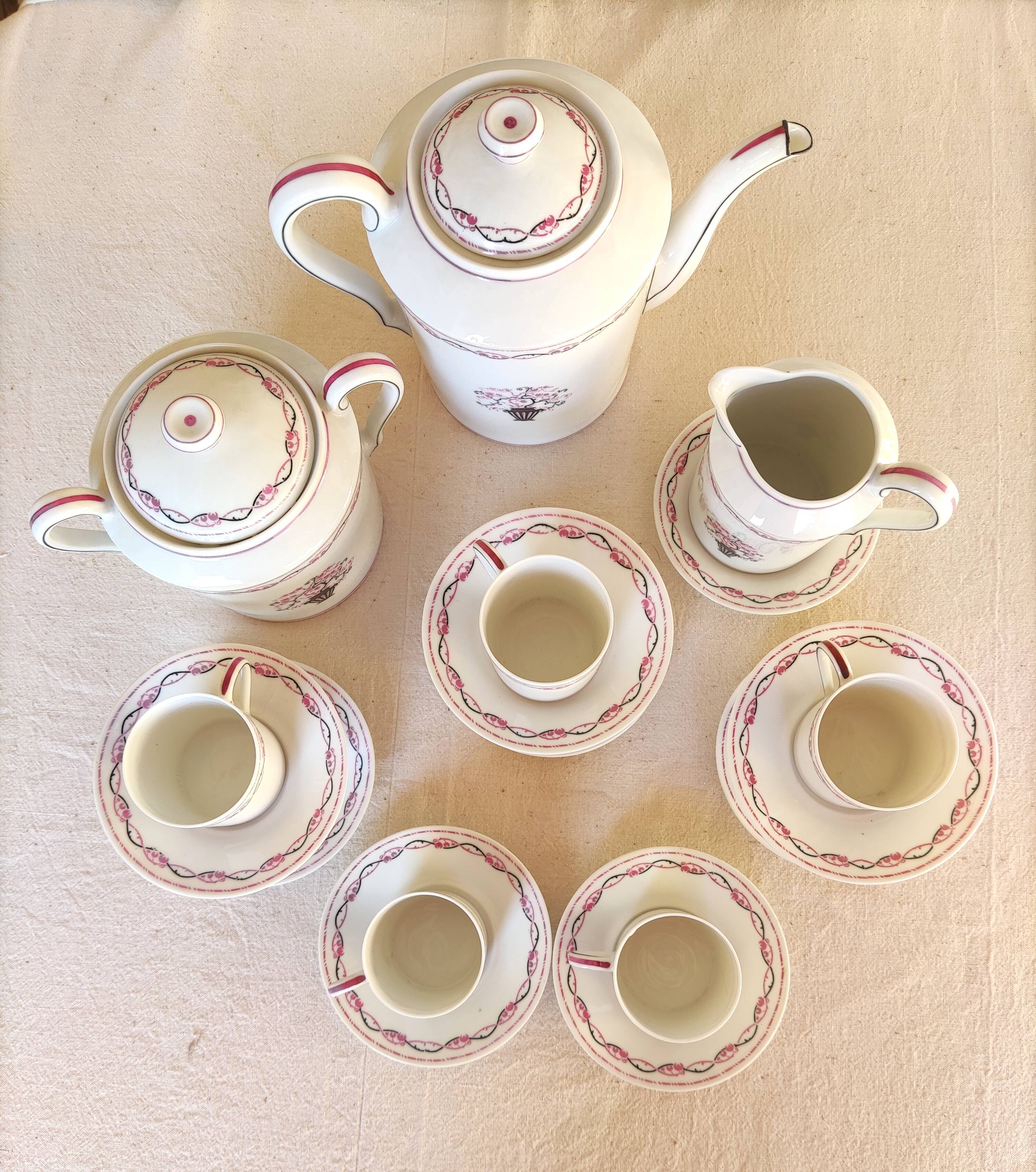 Art Deco porcelain coffee set - Ch. Ahrenfeldt - la maîtrise