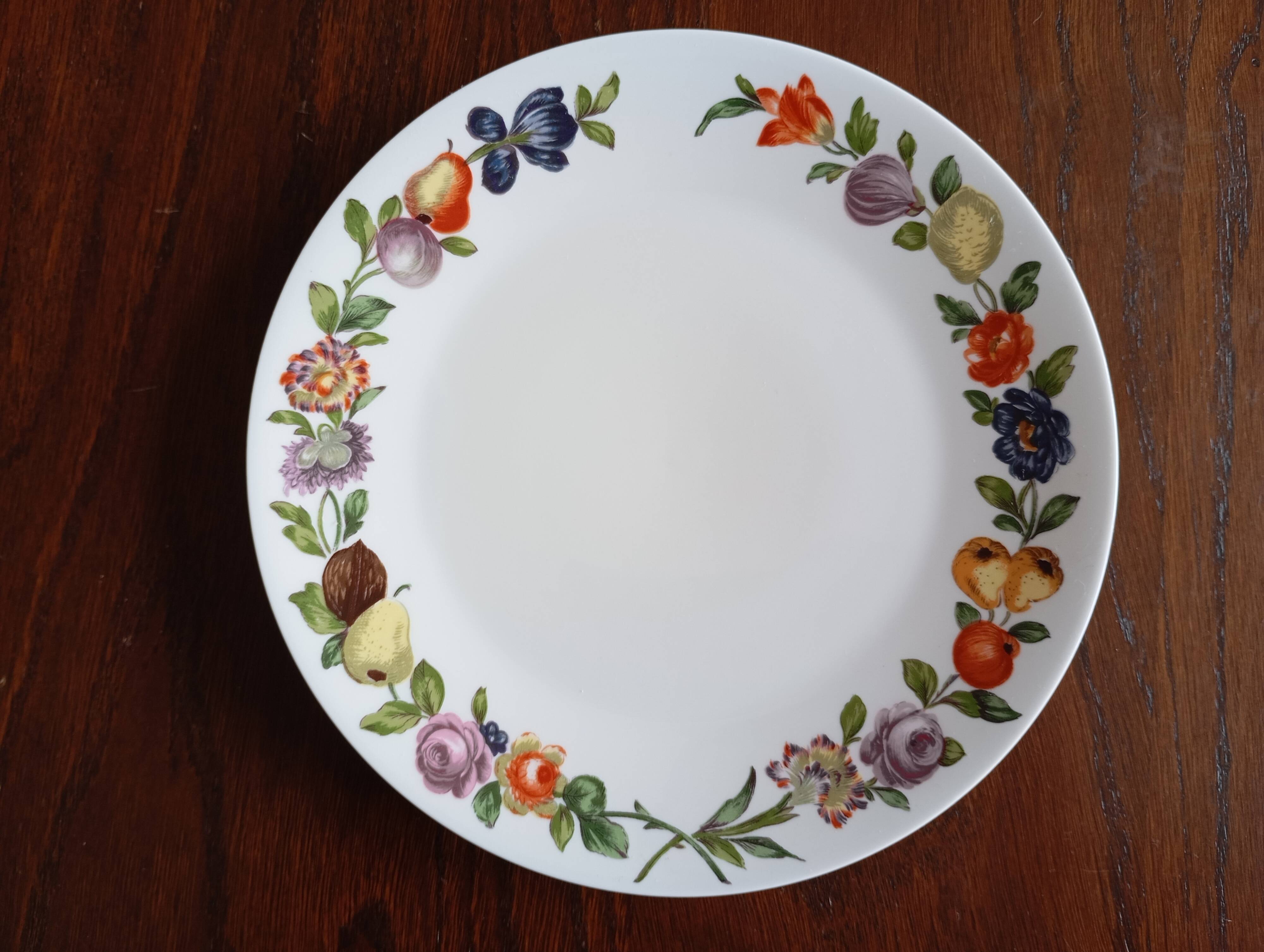 Dish & 12 dessert plates Porcelain of Paris "The Four Seasons"