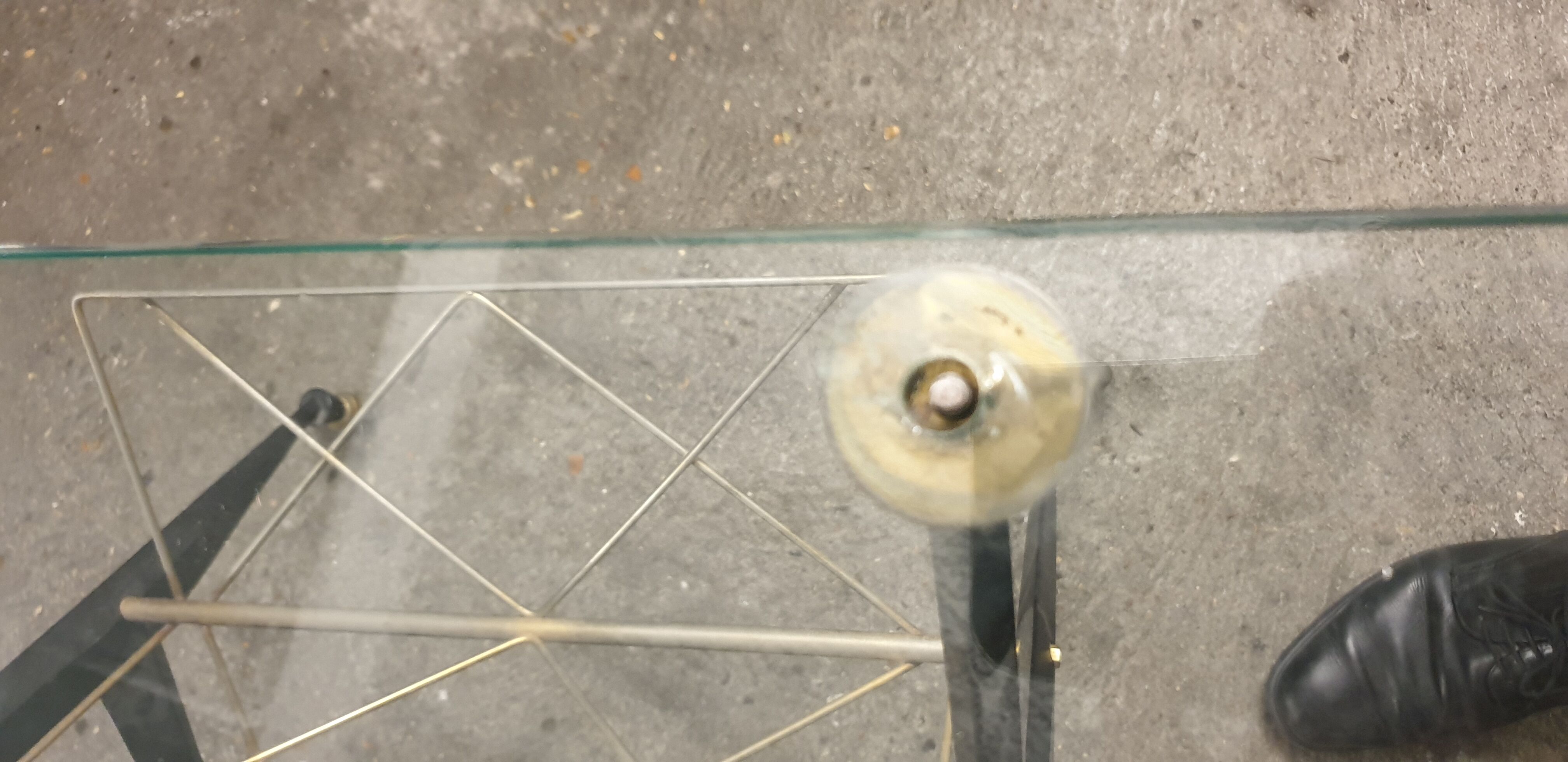 Table porte revu verre et metal 50/60