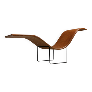 chaise longue empilée