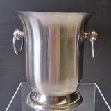 Very nice 18/10 stainless steel champagne bucket from Jean Couzon in very good condition.