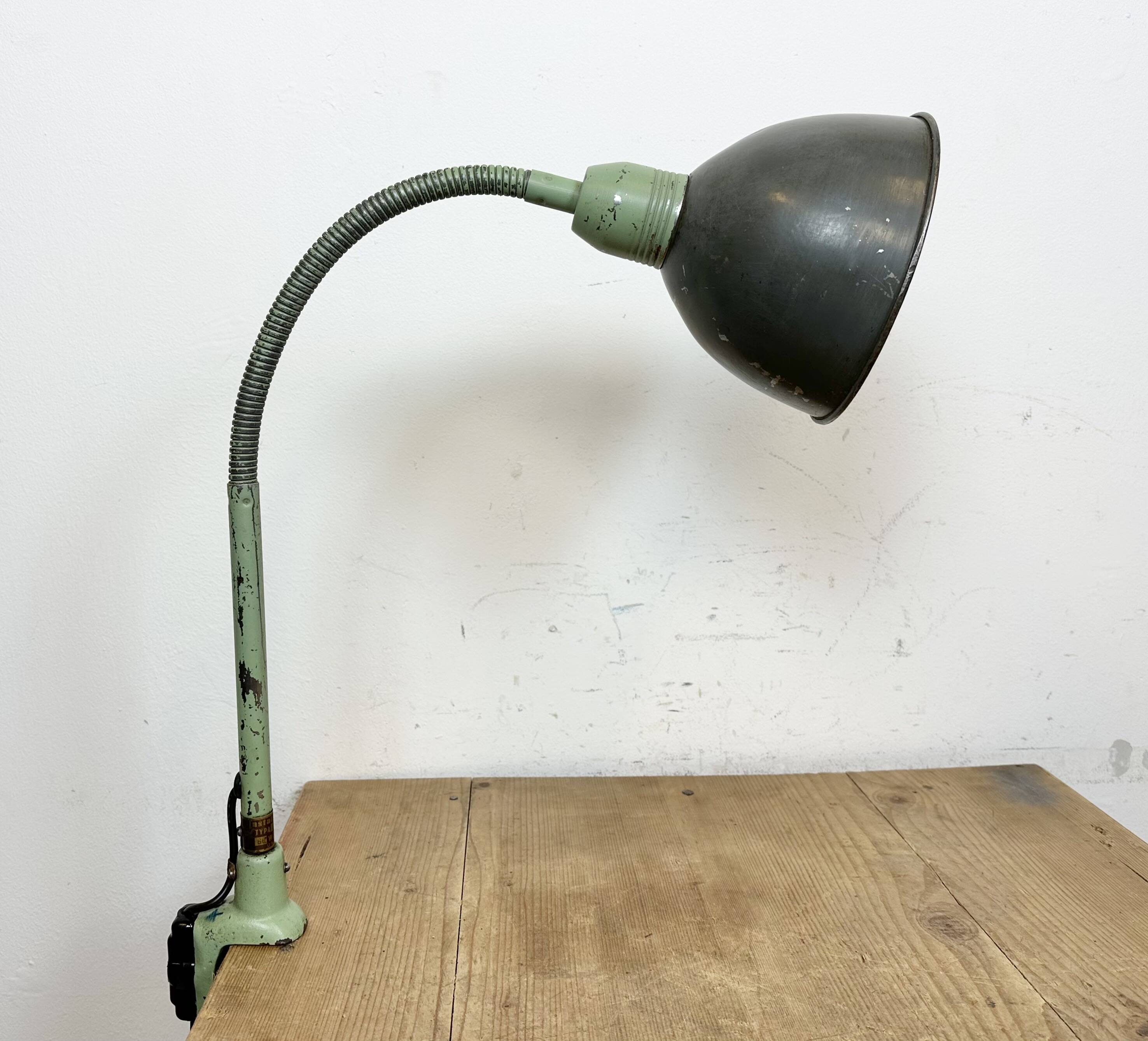 Lampe de Bureau Industrielle à Col de Cygne de Instala Děčín, 1960s