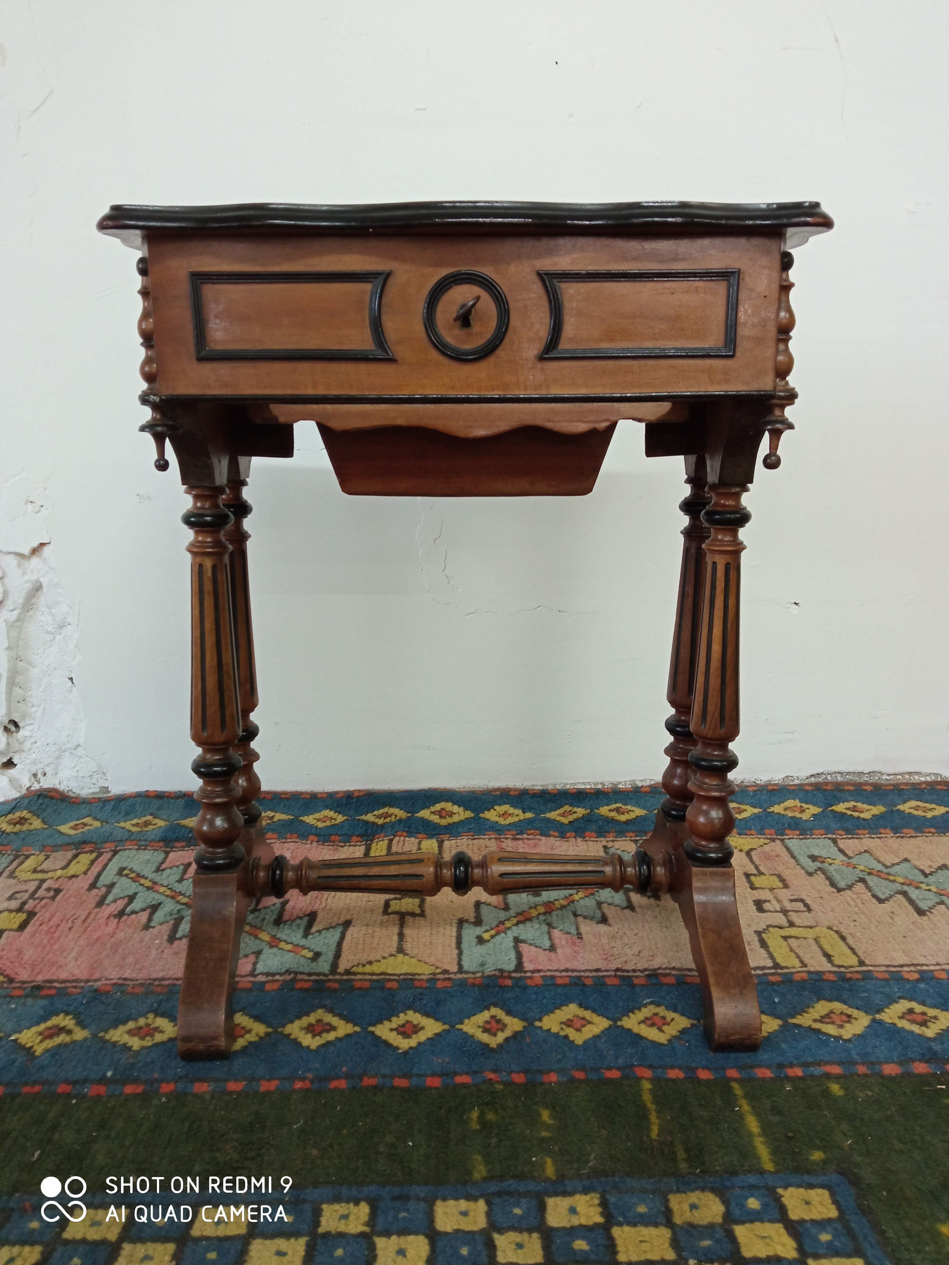 Healing/Boite has an ancient work