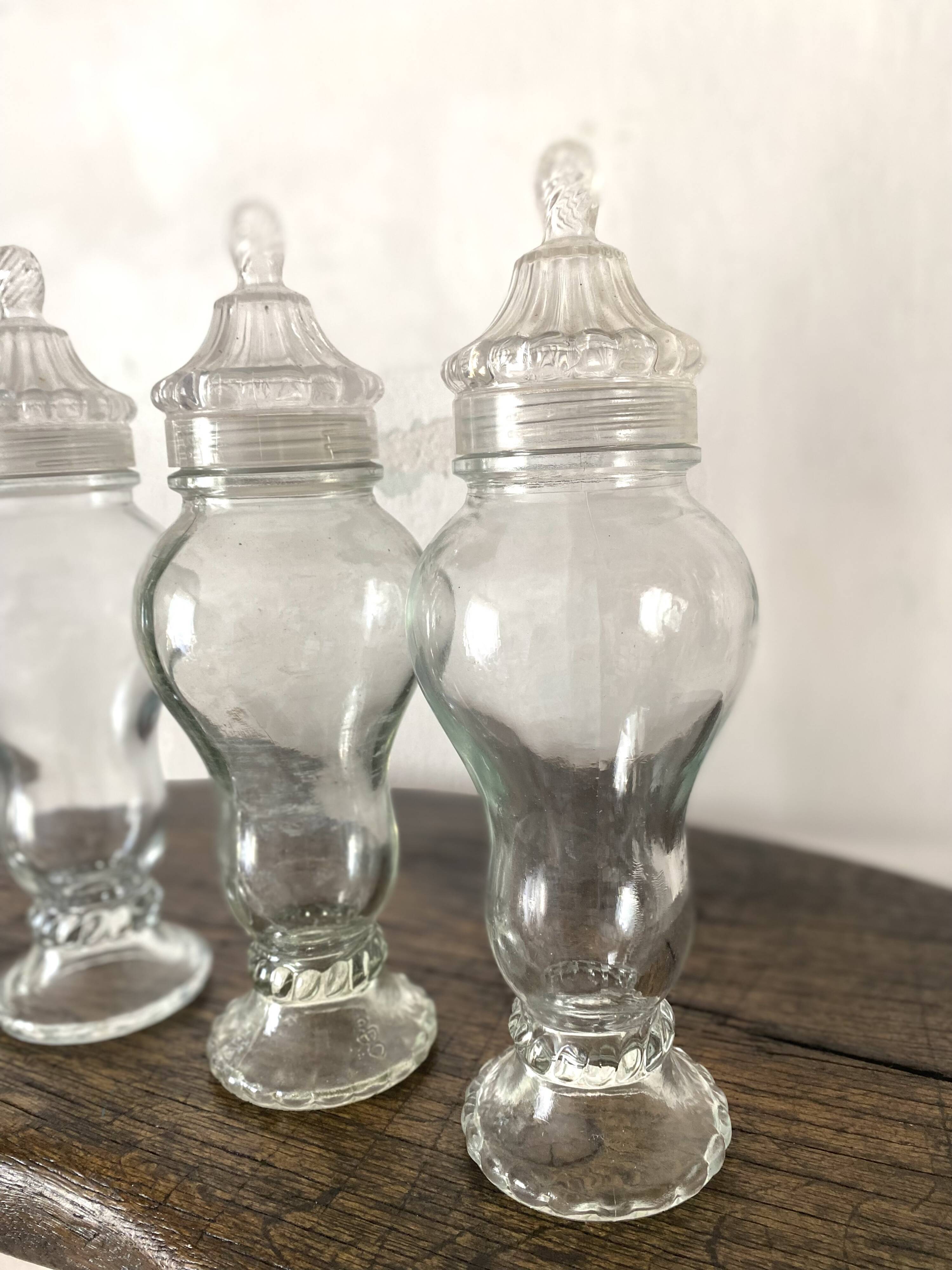 Bonbonnière en verre , bocal en verre avec couvercle