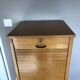 Meuble classeur a rideaux en bois