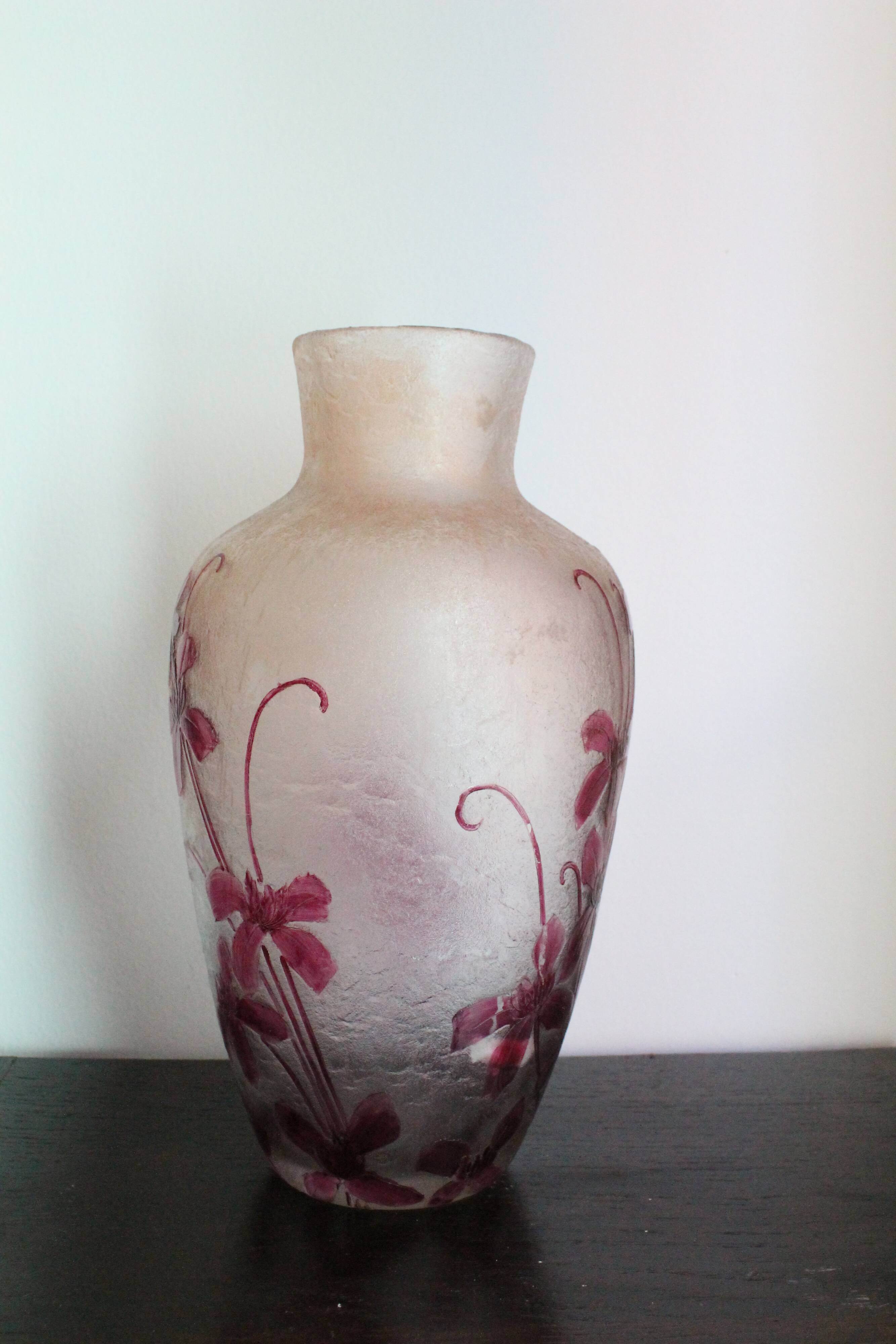 François Théodore Legras ovoid vase with floral decoration, Rubis Art Nouveau series.