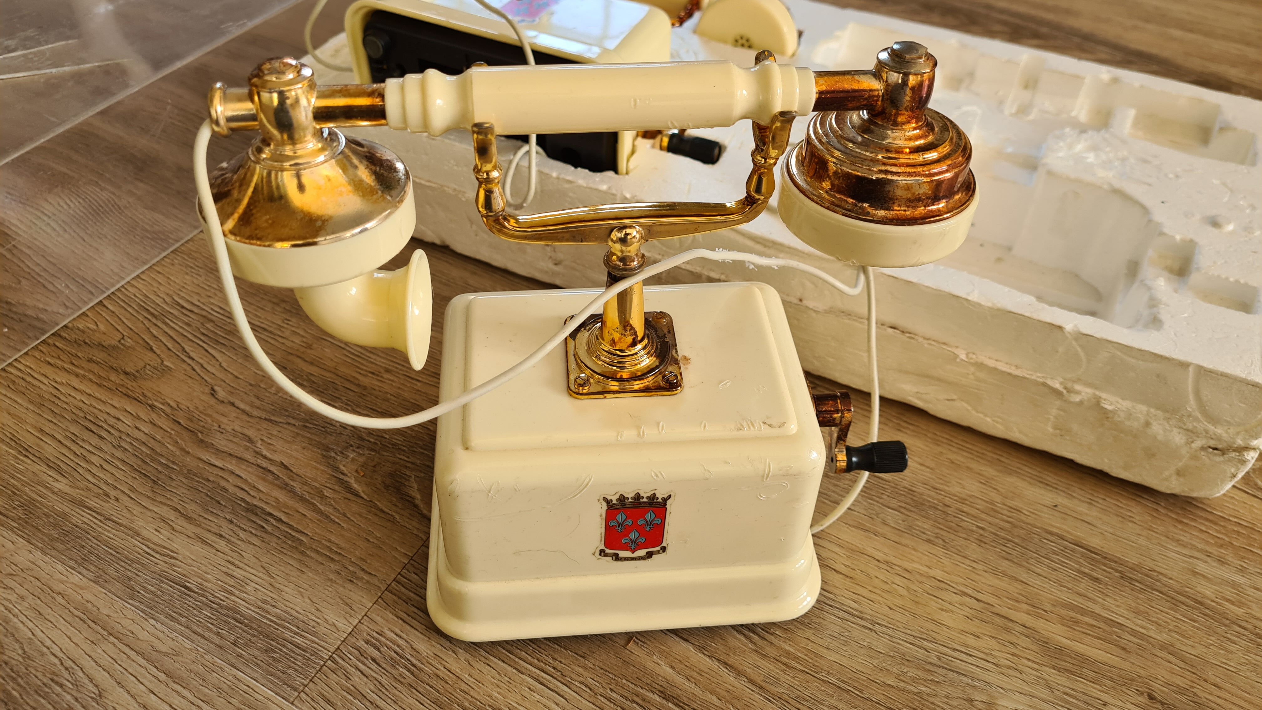 Ancien jouet rétro  2 téléphones geobra 60’s vintage
