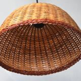 Woven rattan pendant light