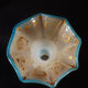 Vase soliflor du 19ème siècle en opaline blanche et bleue