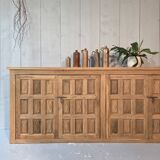 Brutalist buffet
