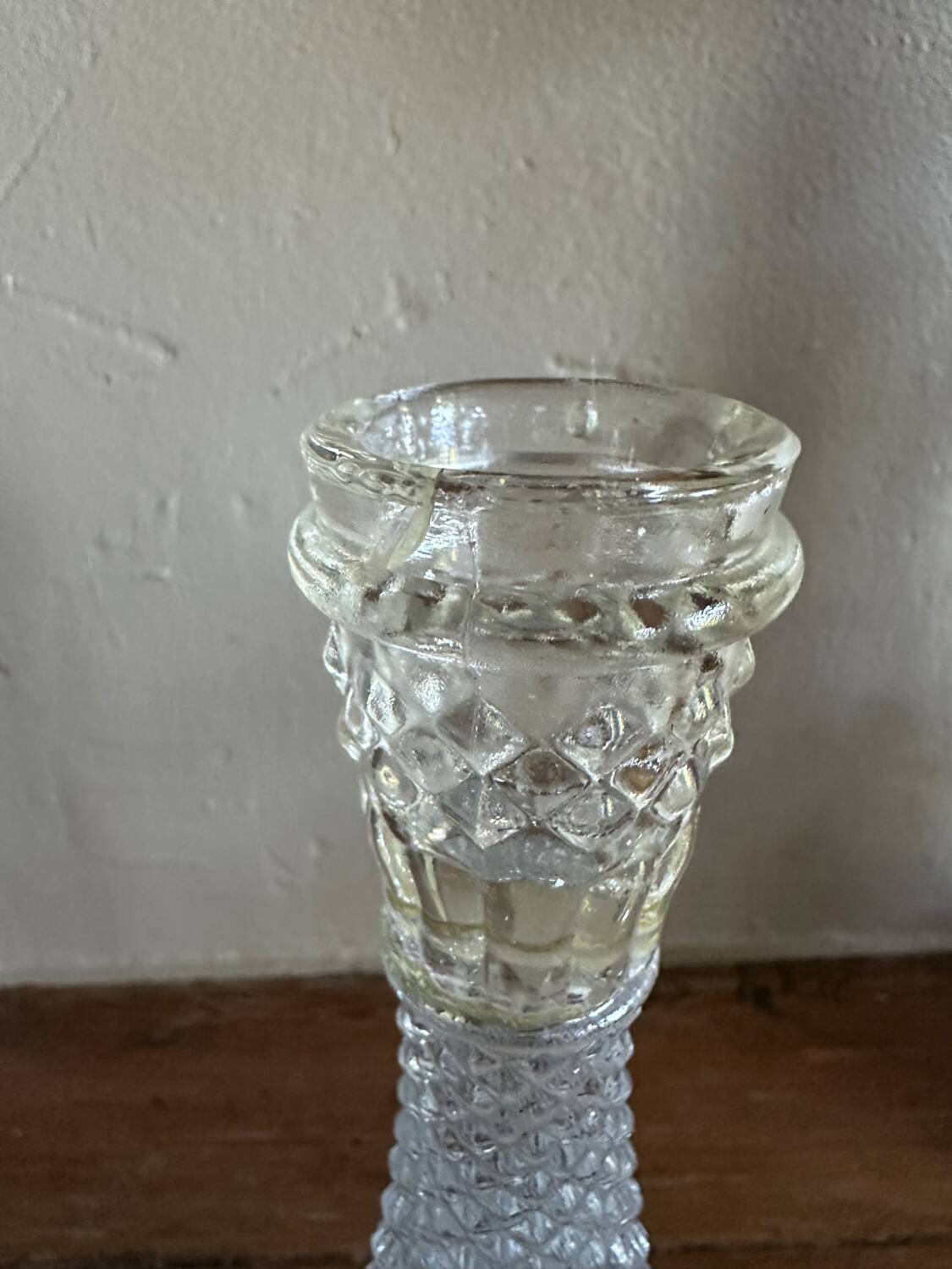 Glass candle holder
