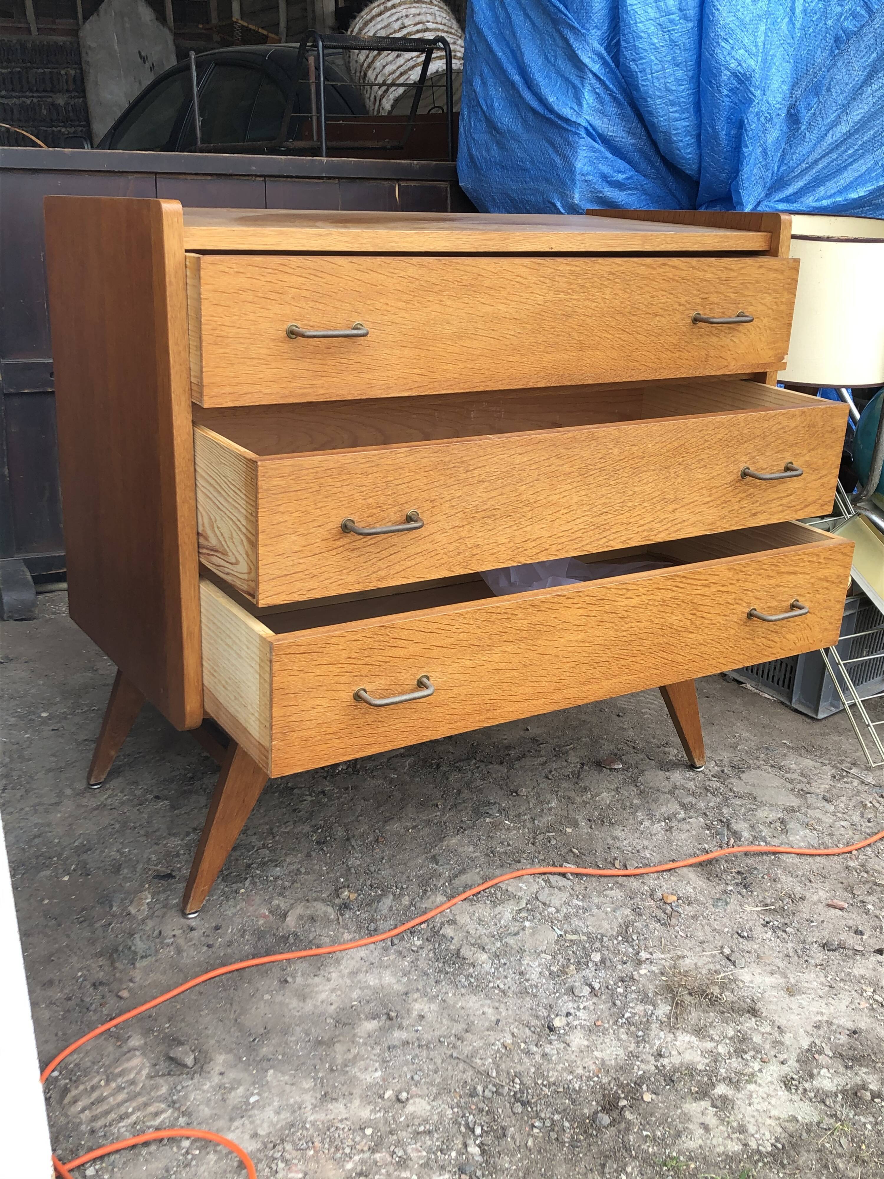 Commodity 1950. Feet compass light oak