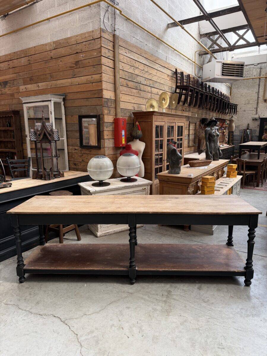Draper's table early 20th century