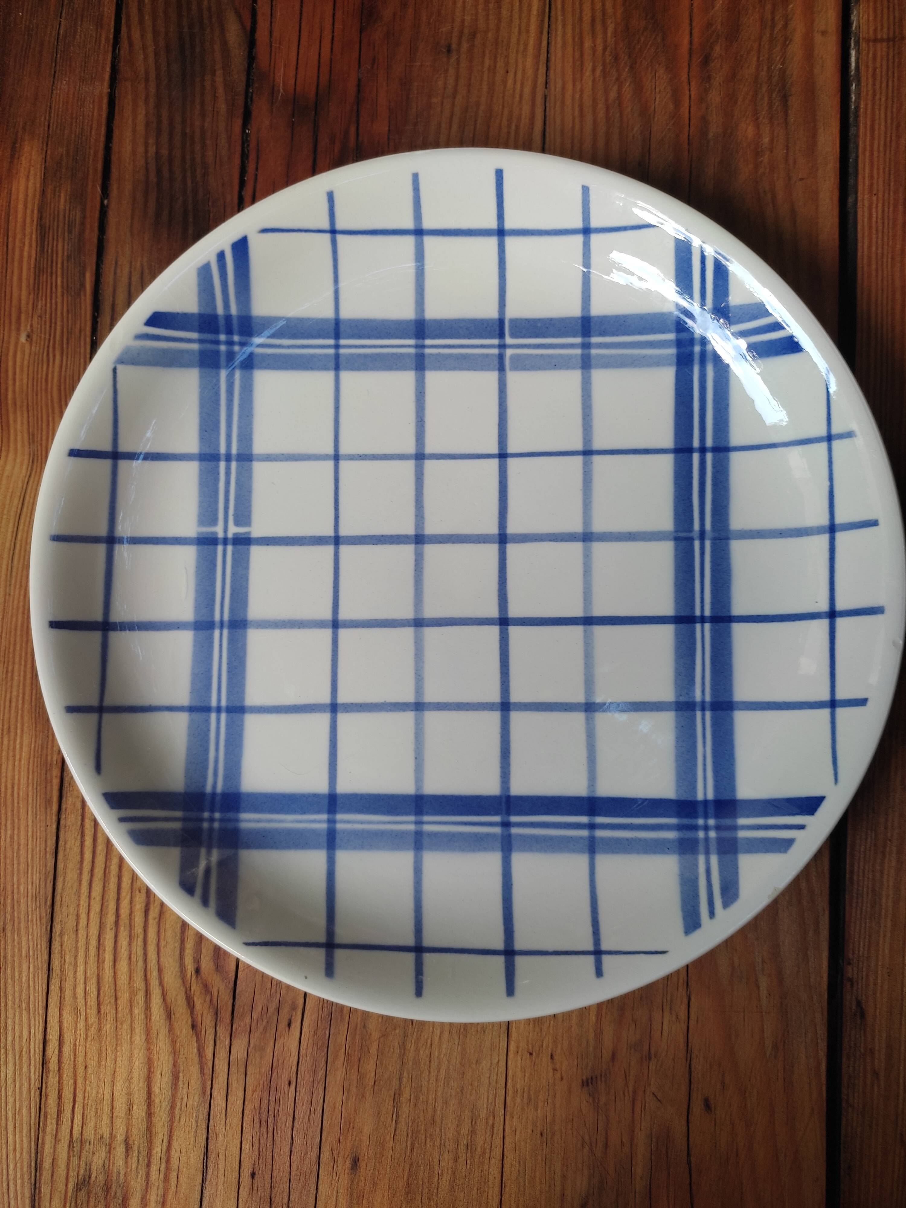 Checkered plate duo