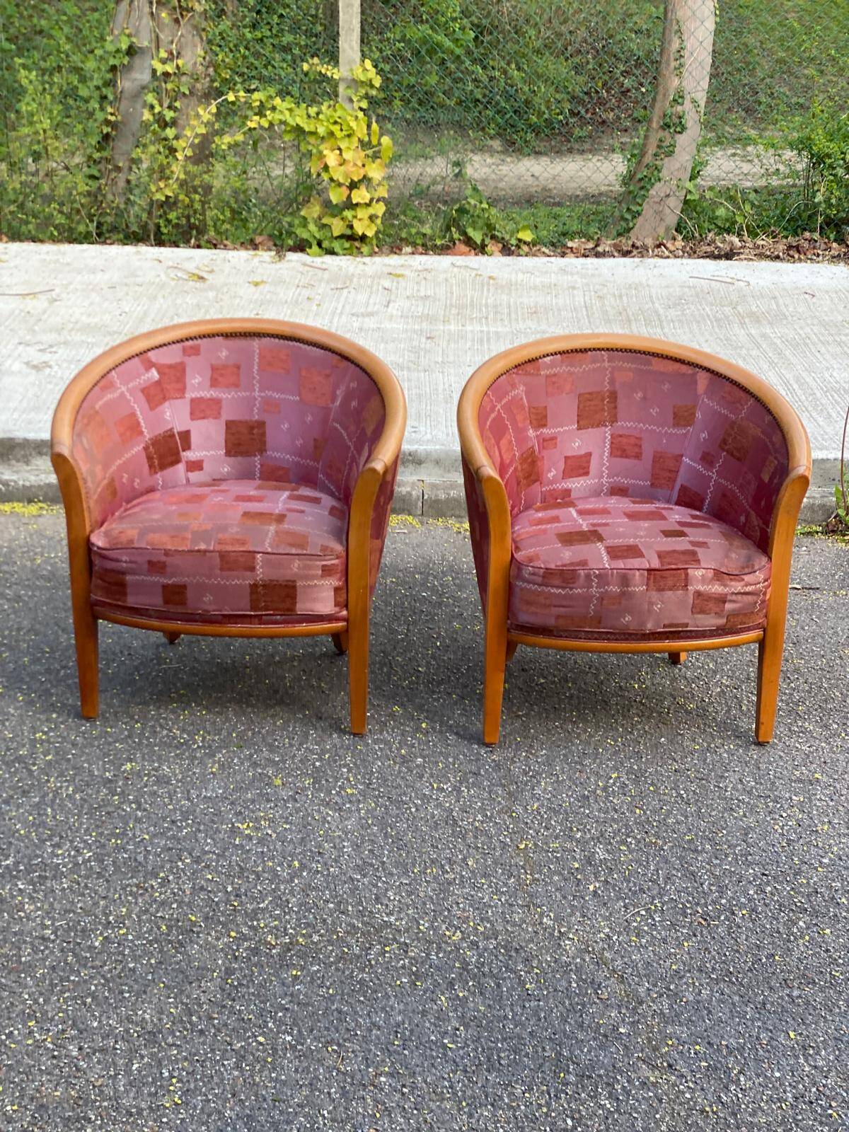 2 club chairs in curved solid wood and embroidered silk burgundy fabric.