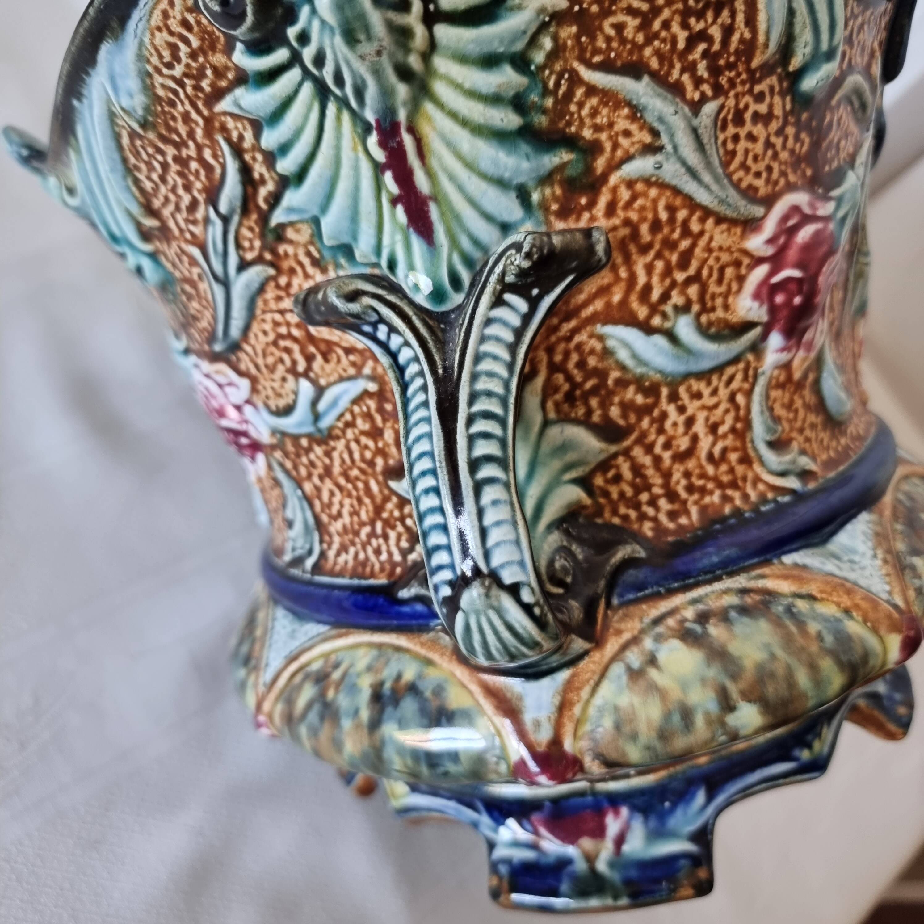 Antique ceramic macetero Barbotines Onnaing Siglo XIX Art Nouveau