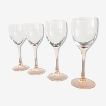 4 verres à vin blanc Luminarc pieds rose