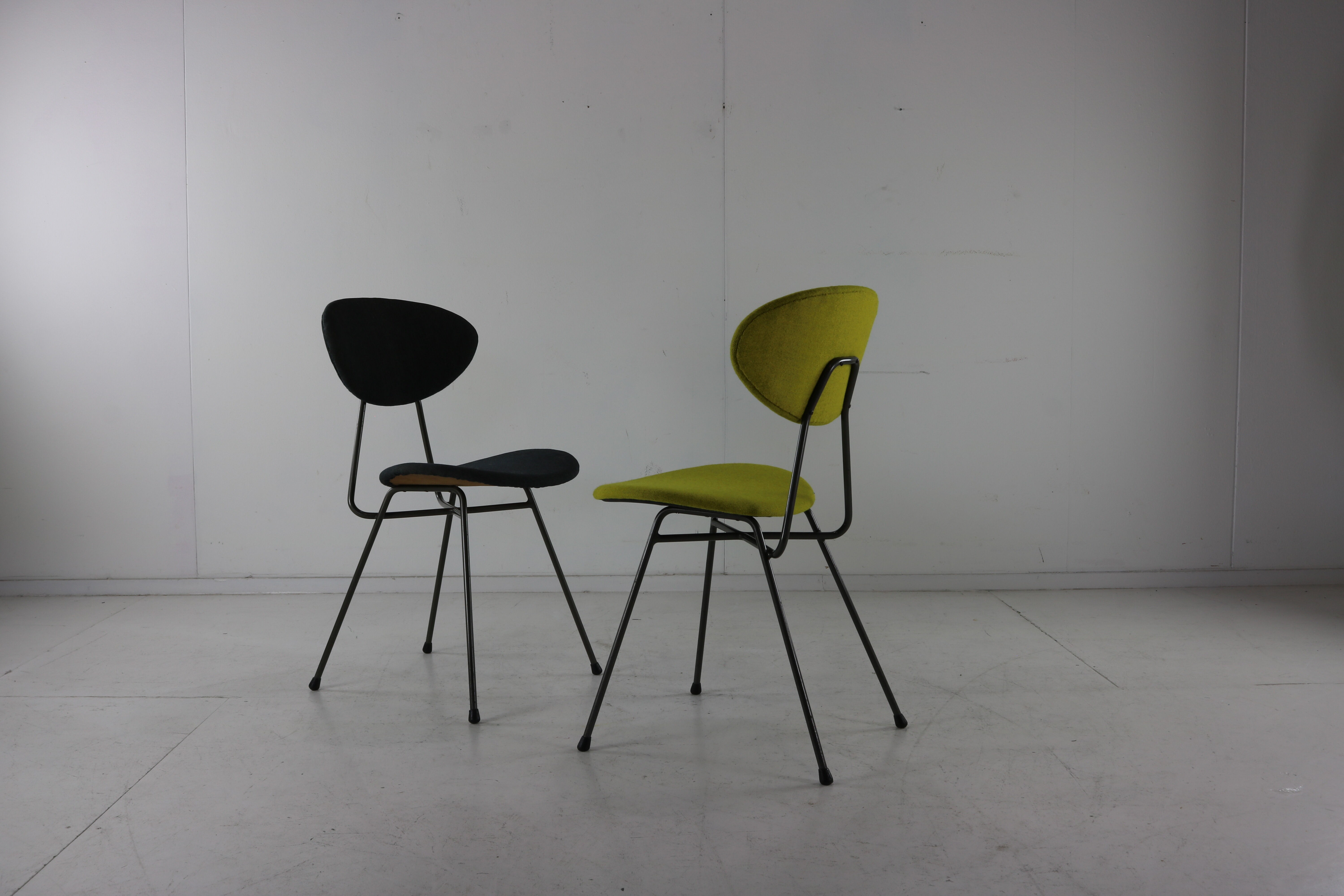 Set of two dining chairs designed in 1955 by Rob Parry and Emile Truijen