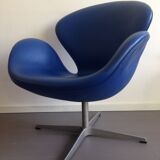 Swan chair by Arne Jacobsen by Fritz Hansen