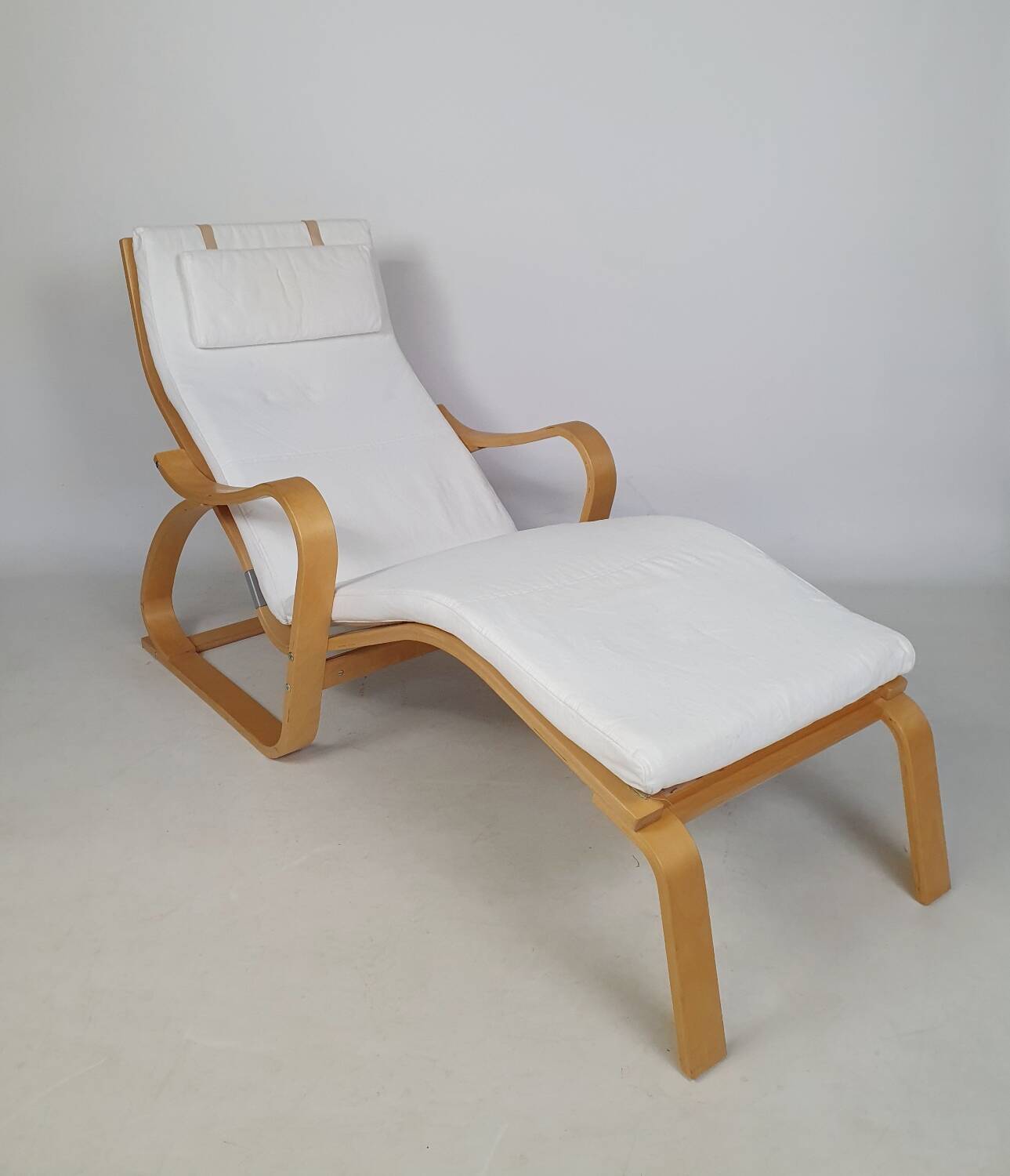 Fauteuil Paong de Noboru Nakamura pour Ikea, 1990