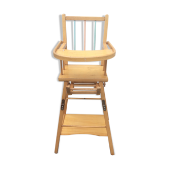 Chaise haute bébé