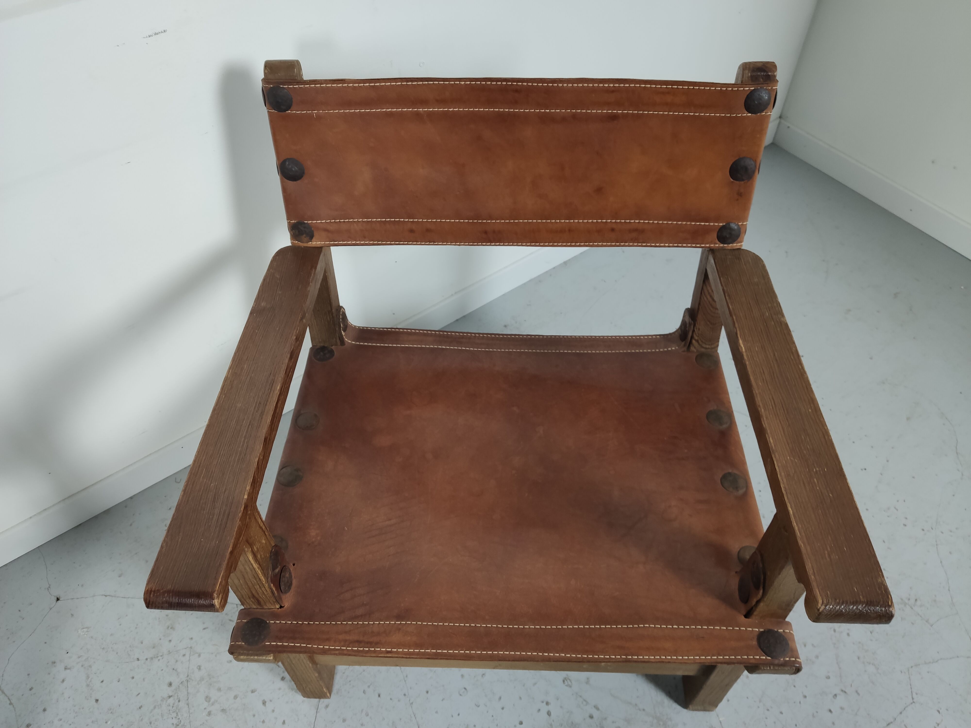 Pair of Spanish vintage leather armchairs 1920/1930