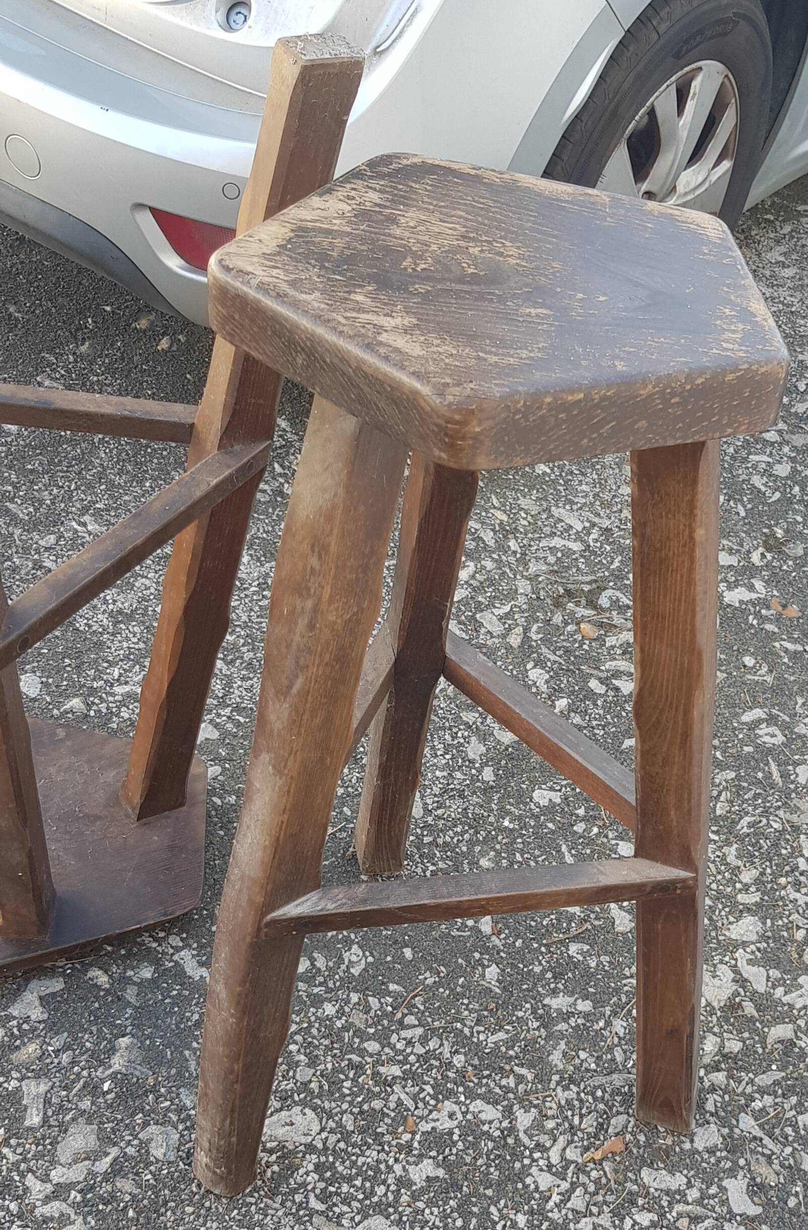 paire de tabourets hauts de bar aranjou