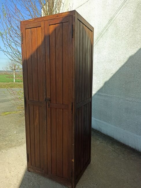 Parisian-style wardrobe