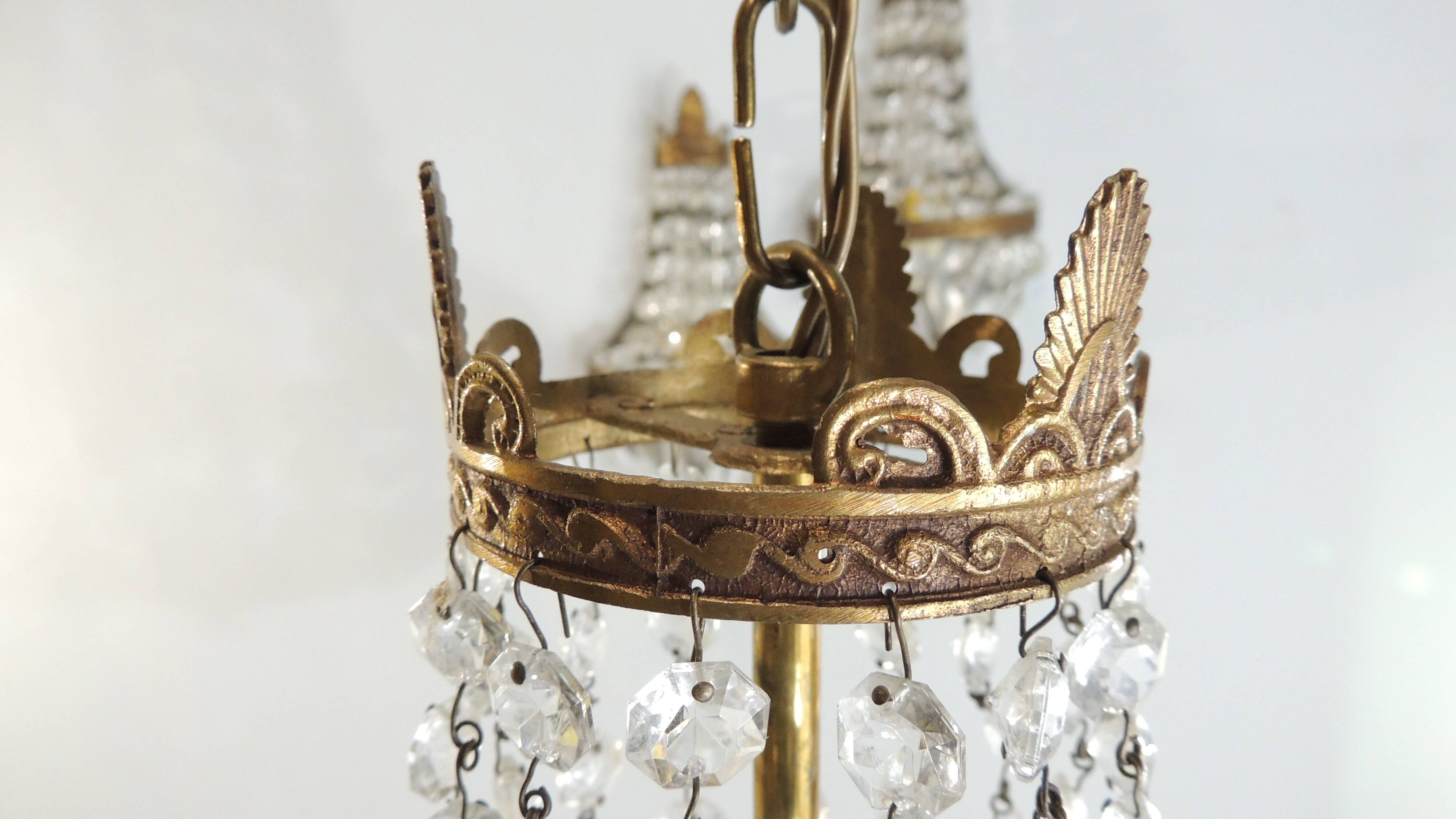 Antique crystal chandelier with 2 wall sconces – Vintage milk pendant