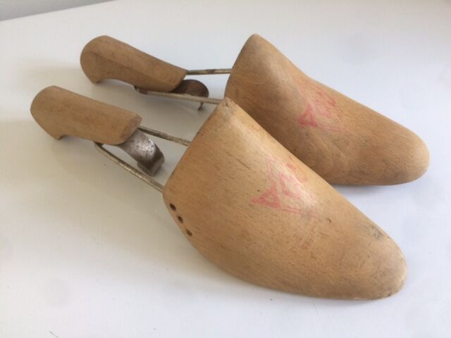 Vintage wooden Roa embalher, size 40/42