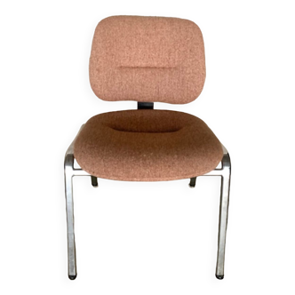 Vintage desk chair