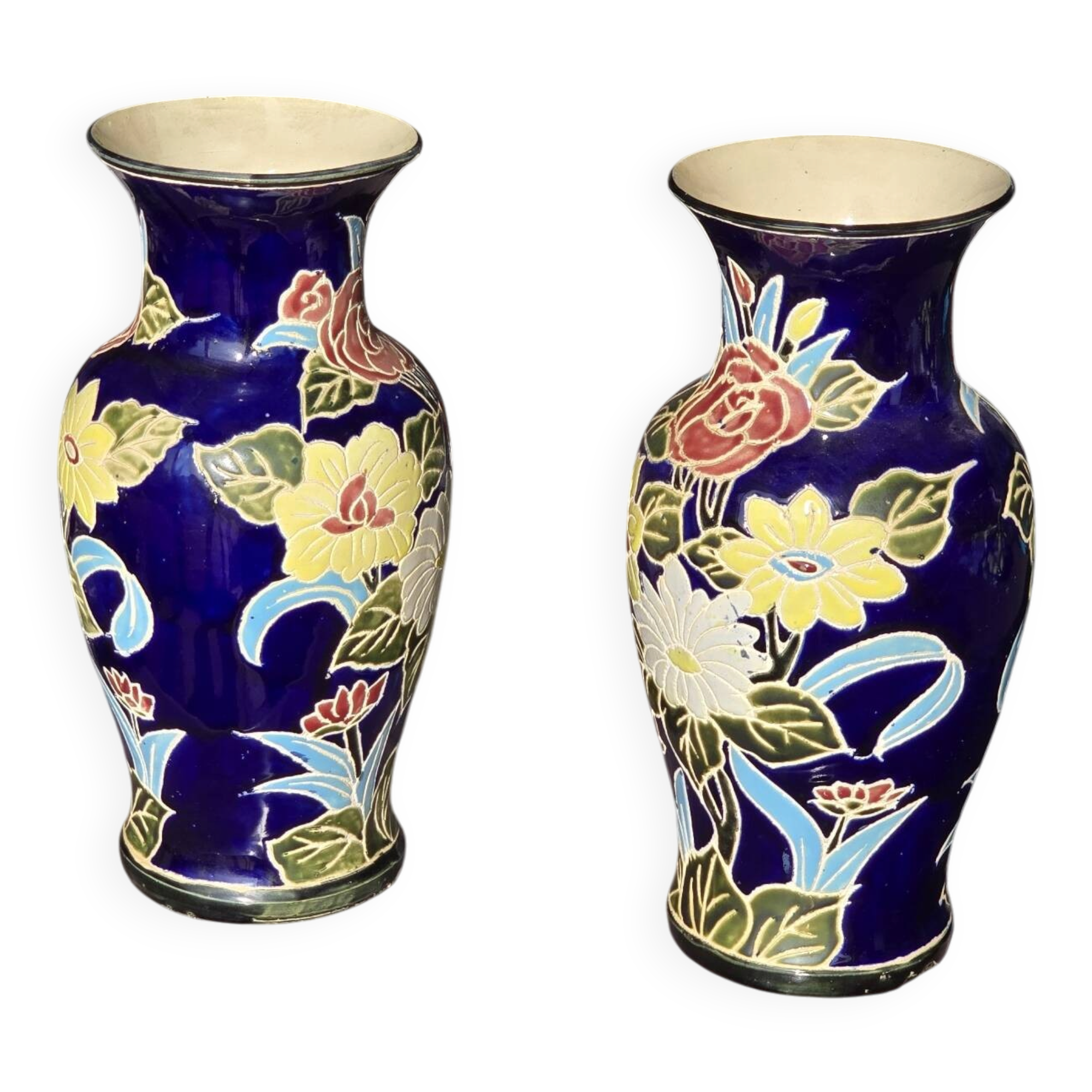 Paire de vases Dien Thao bleu cobalt, 20ème siècle