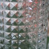 Carafe en verre pointes de diamants