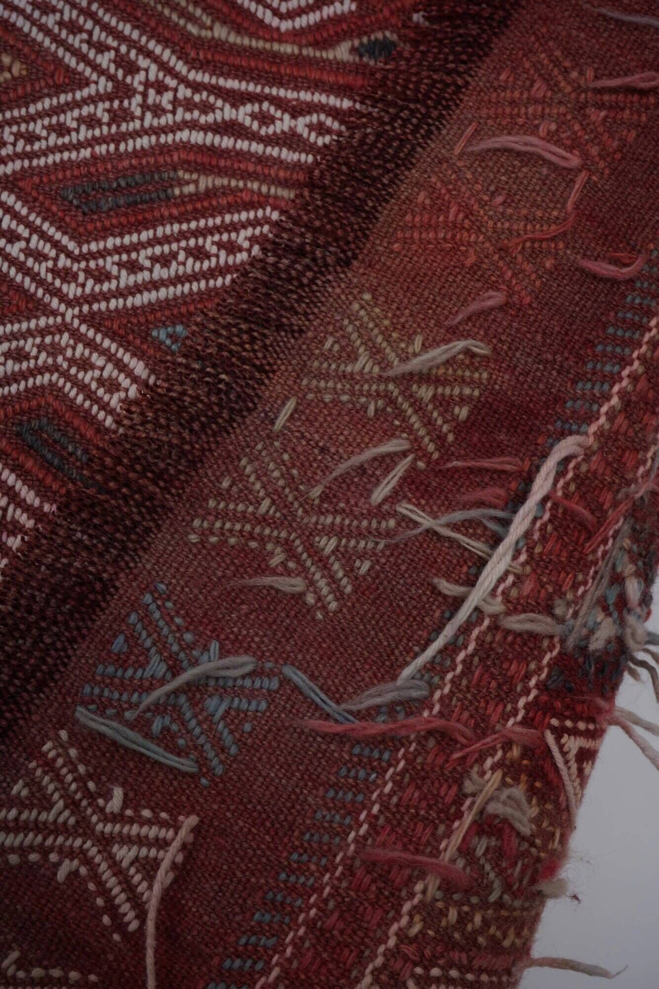 Vintage Turkish kilim handwoven 180x250 cm