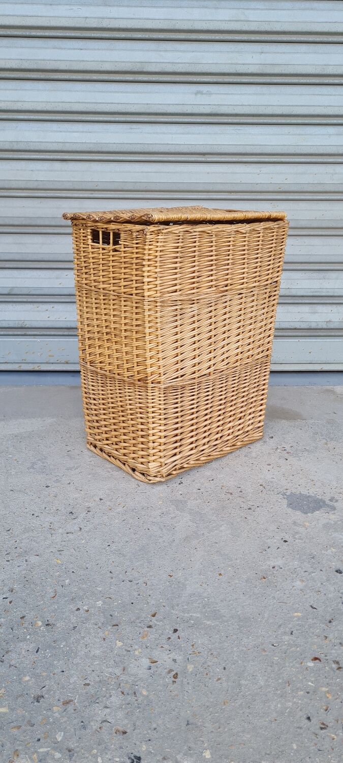 Vintage wicker basket