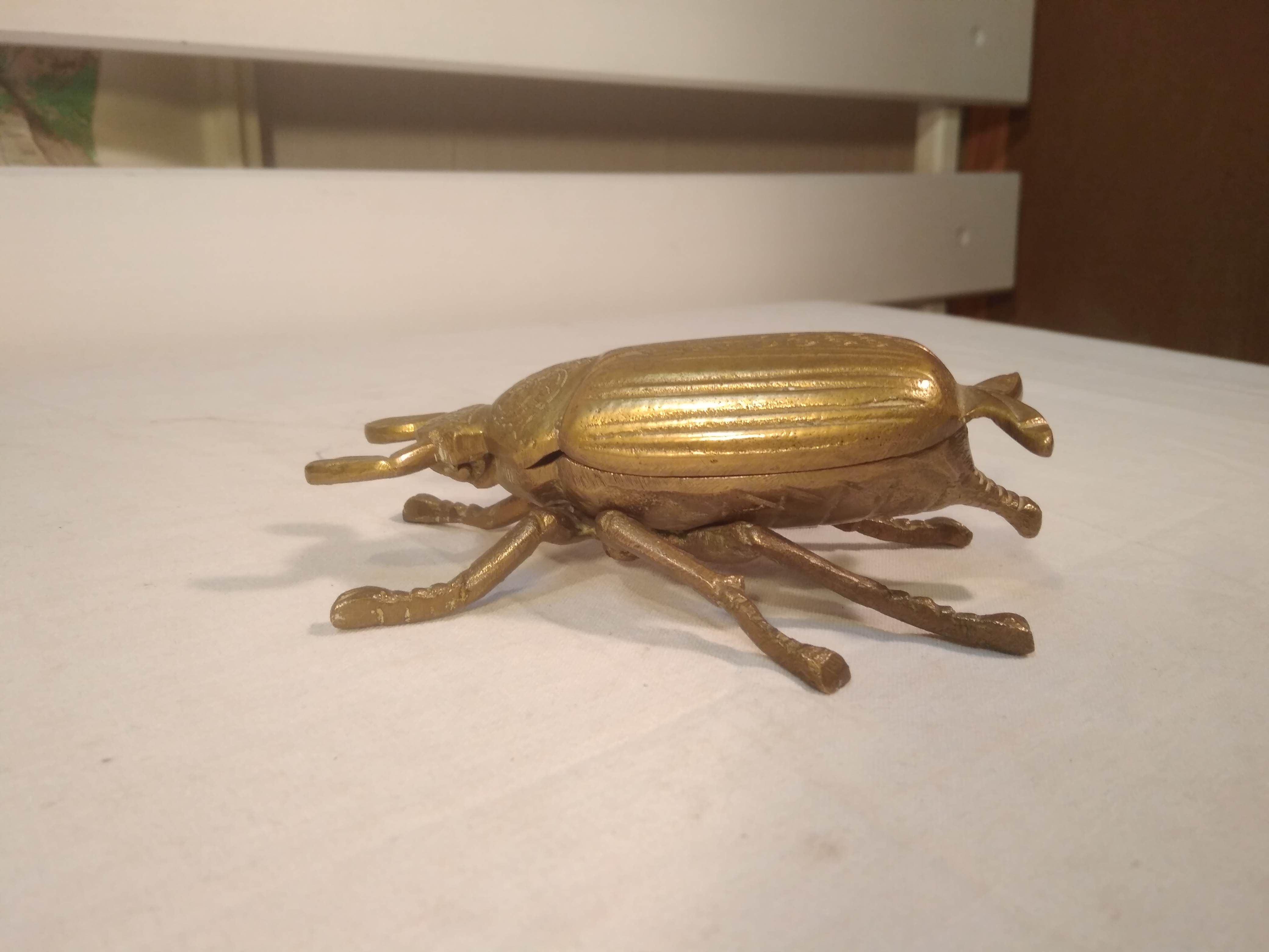 Old brass beetle - ashtray - Matchbox - 50s