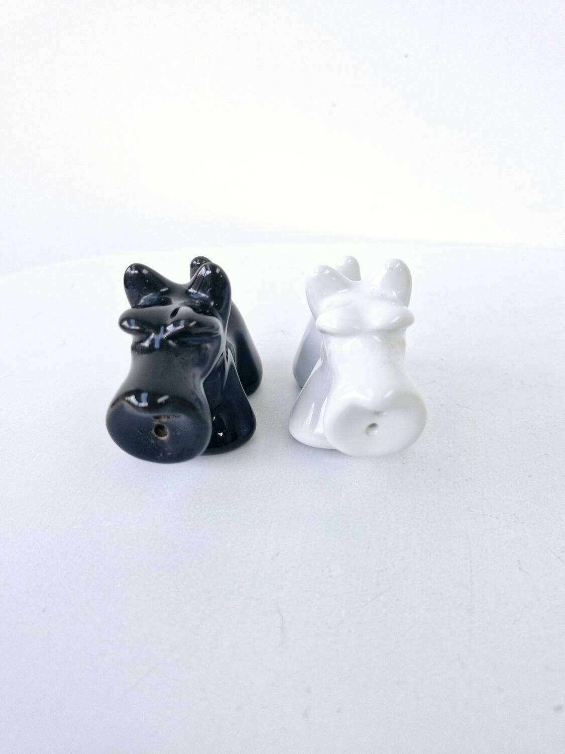 Black And White Scottish Terrier Dog Ceramic Salt And Pepper Shakers