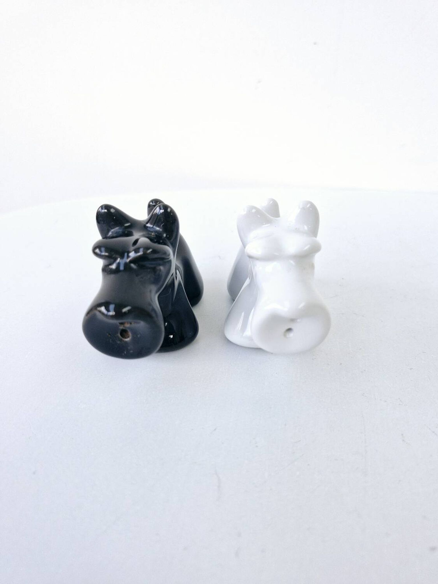 Black And White Scottish Terrier Dog Ceramic Salt And Pepper Shakers