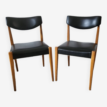 Lot de chaises scandinaves