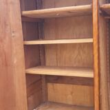 Béarnaise wardrobe in walnut 19th