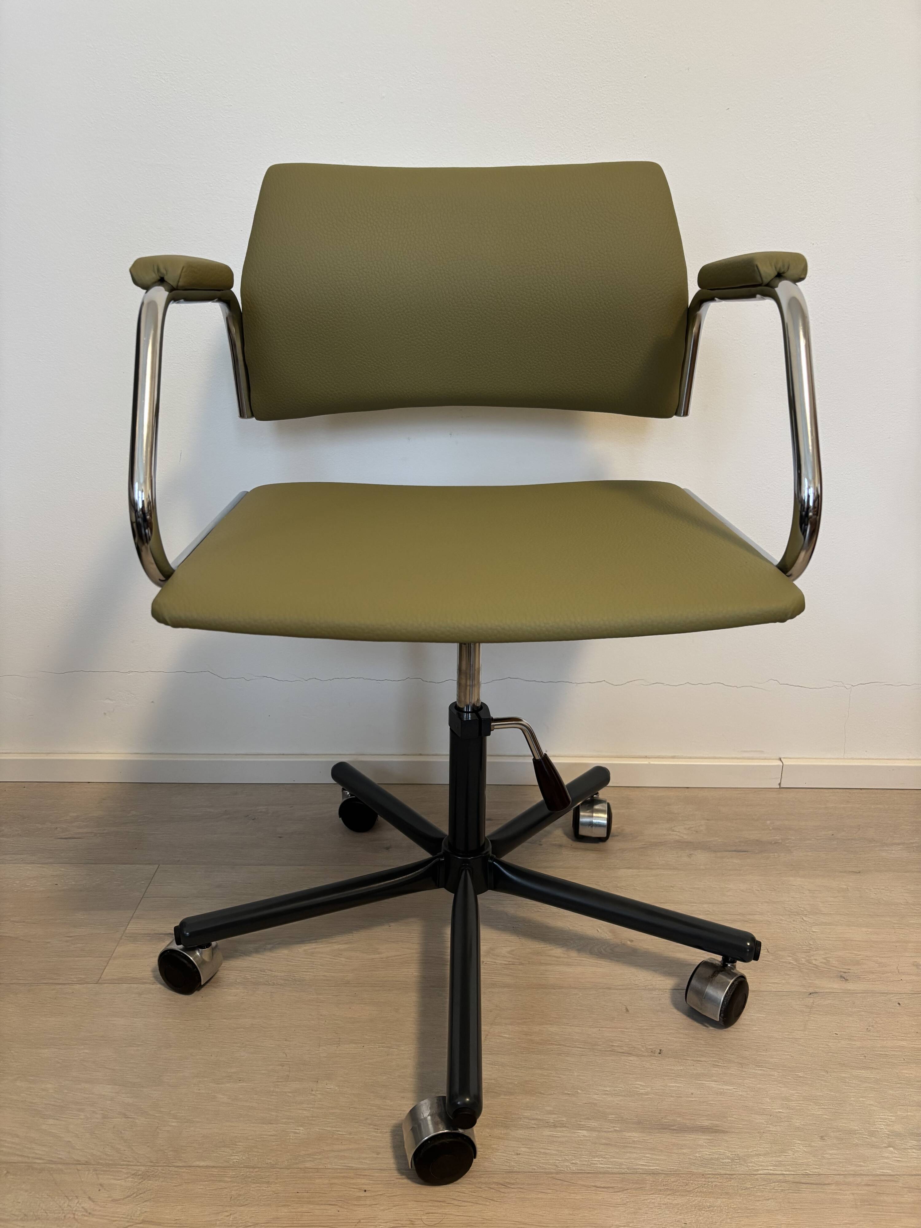 Fully Restored Kovona Office Desk Chair, Czechoslovakia 1970’s