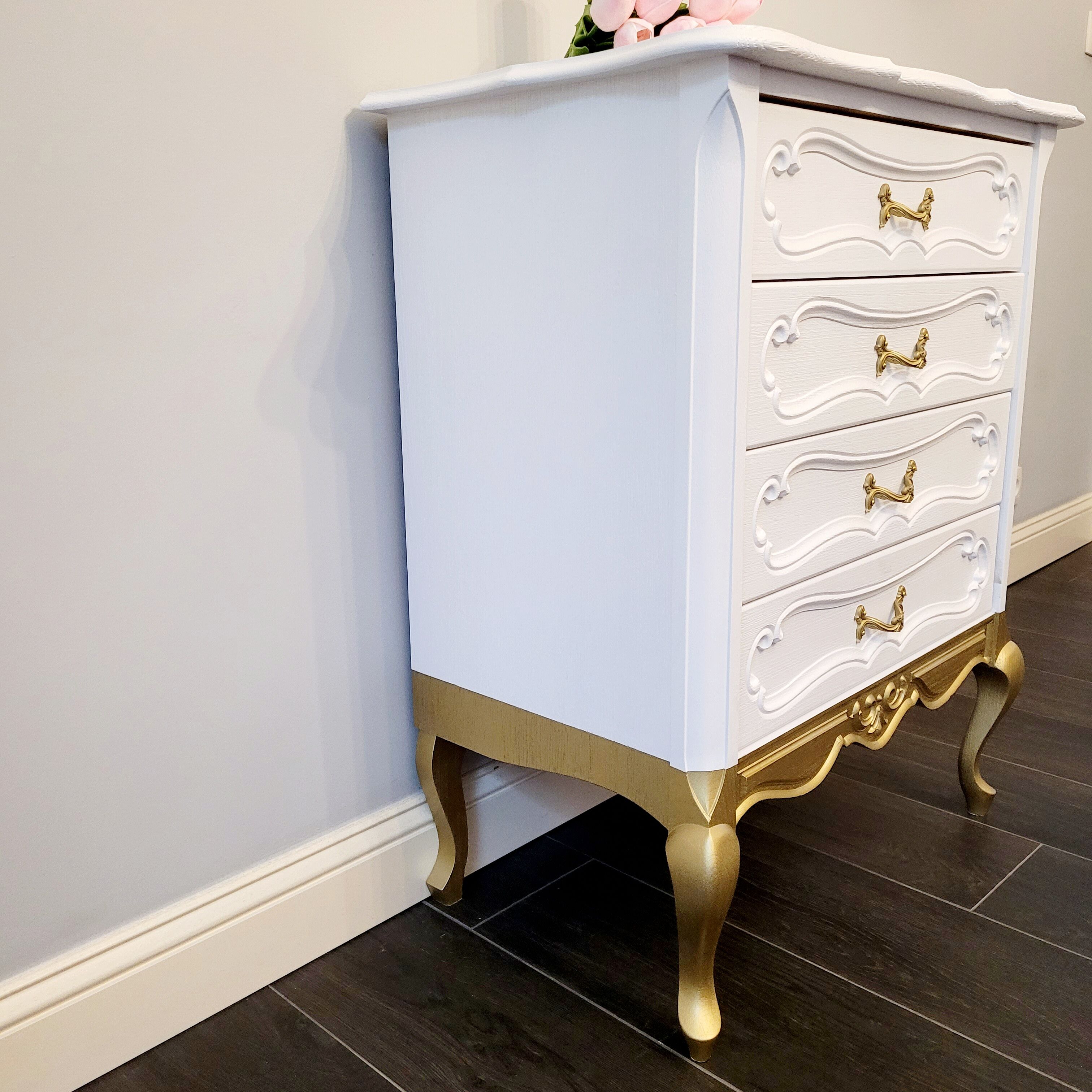 Chest of drawers, with 4 drawers