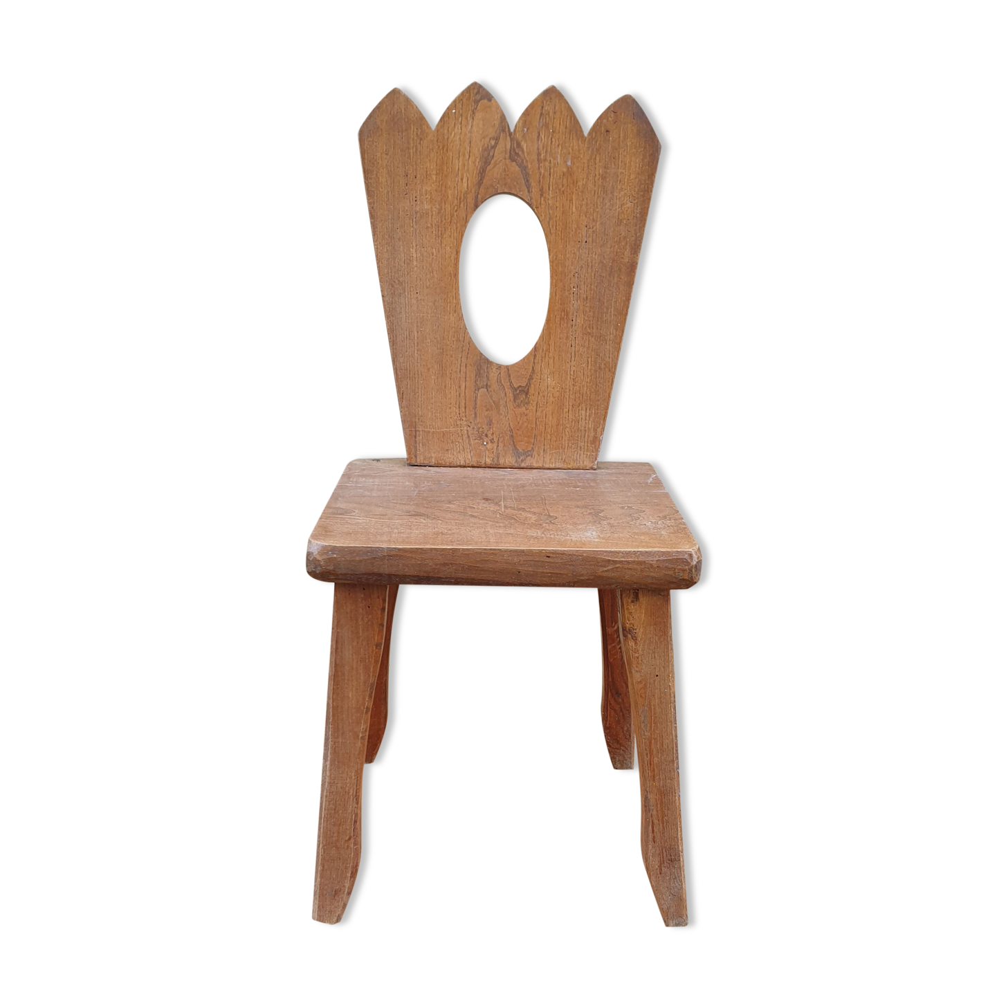 Regionalist chair
