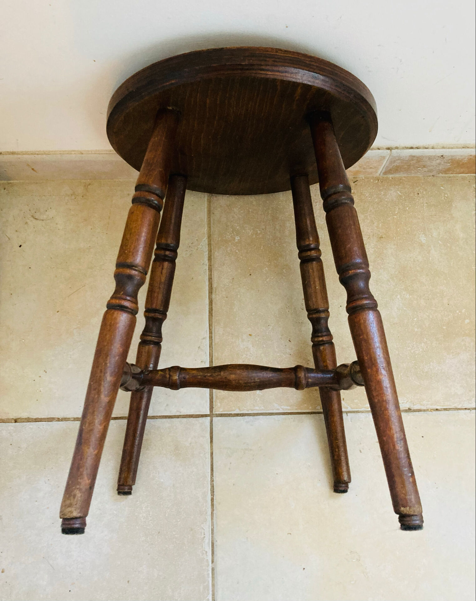 Tabouret quadripode rustique en bois des années 1970/80