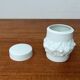 Boîte en porcelaine blanche allemande motif coquillage de Kaiser, années 1960