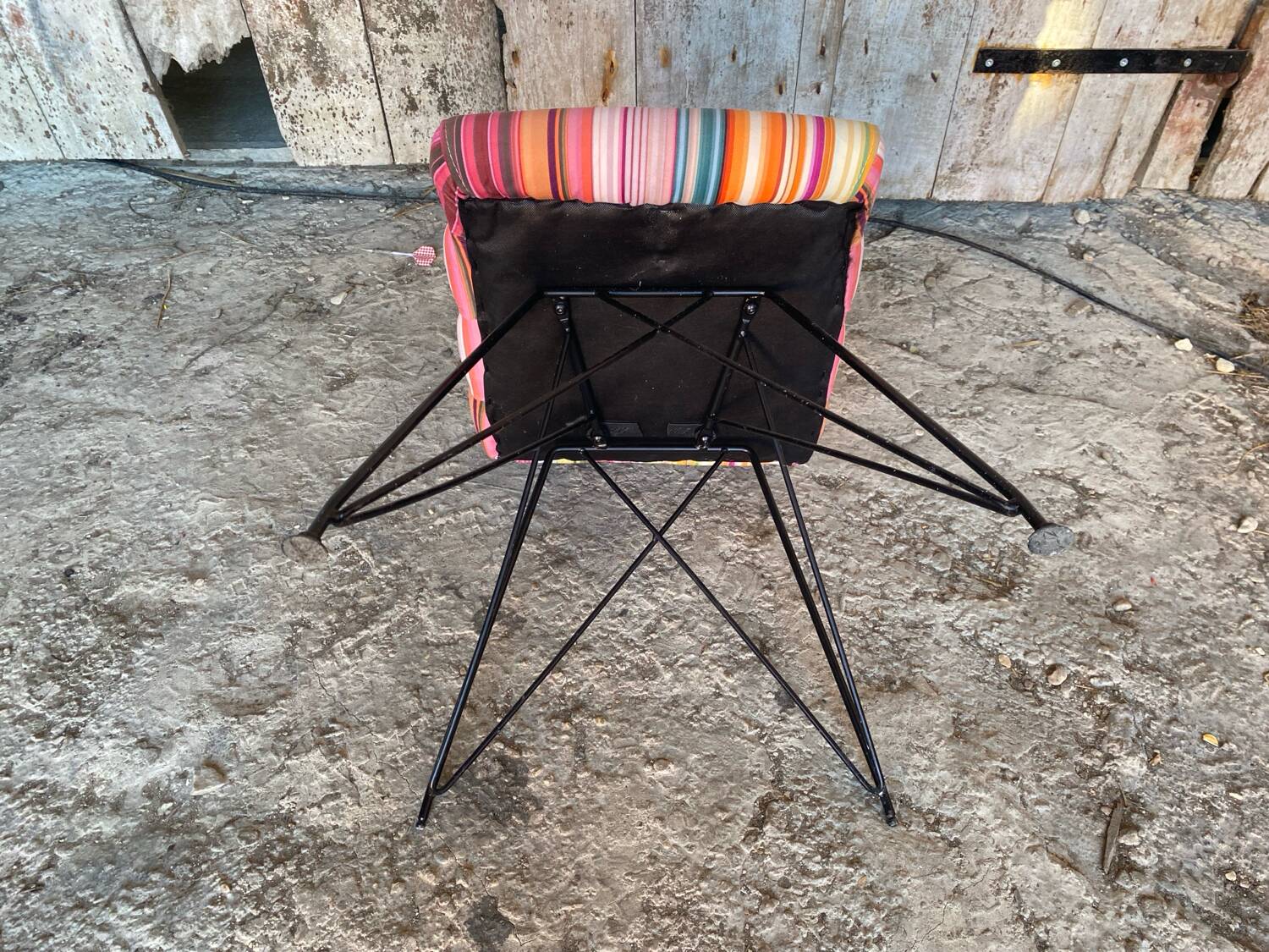 Chair Design Black Metal Base + Multicoloured Fabric Cushion Seat