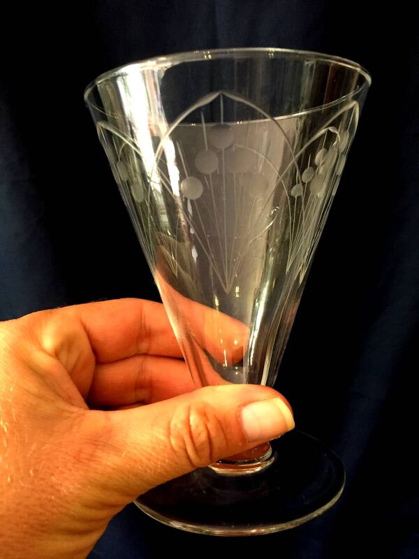 Suite de 10 verres a eau en verre grave des annees 1930 1940 art de la table